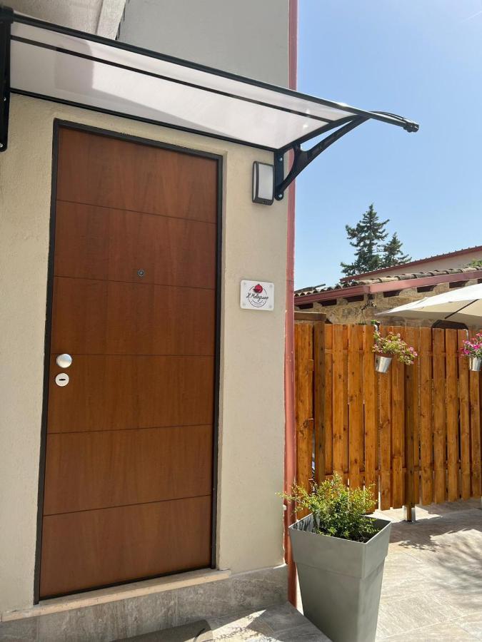 カリーニ Il Melograno Bed & Breakfast エクステリア 写真